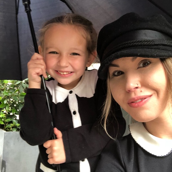 Meet your Posher, Aja - Picture 2 of 12